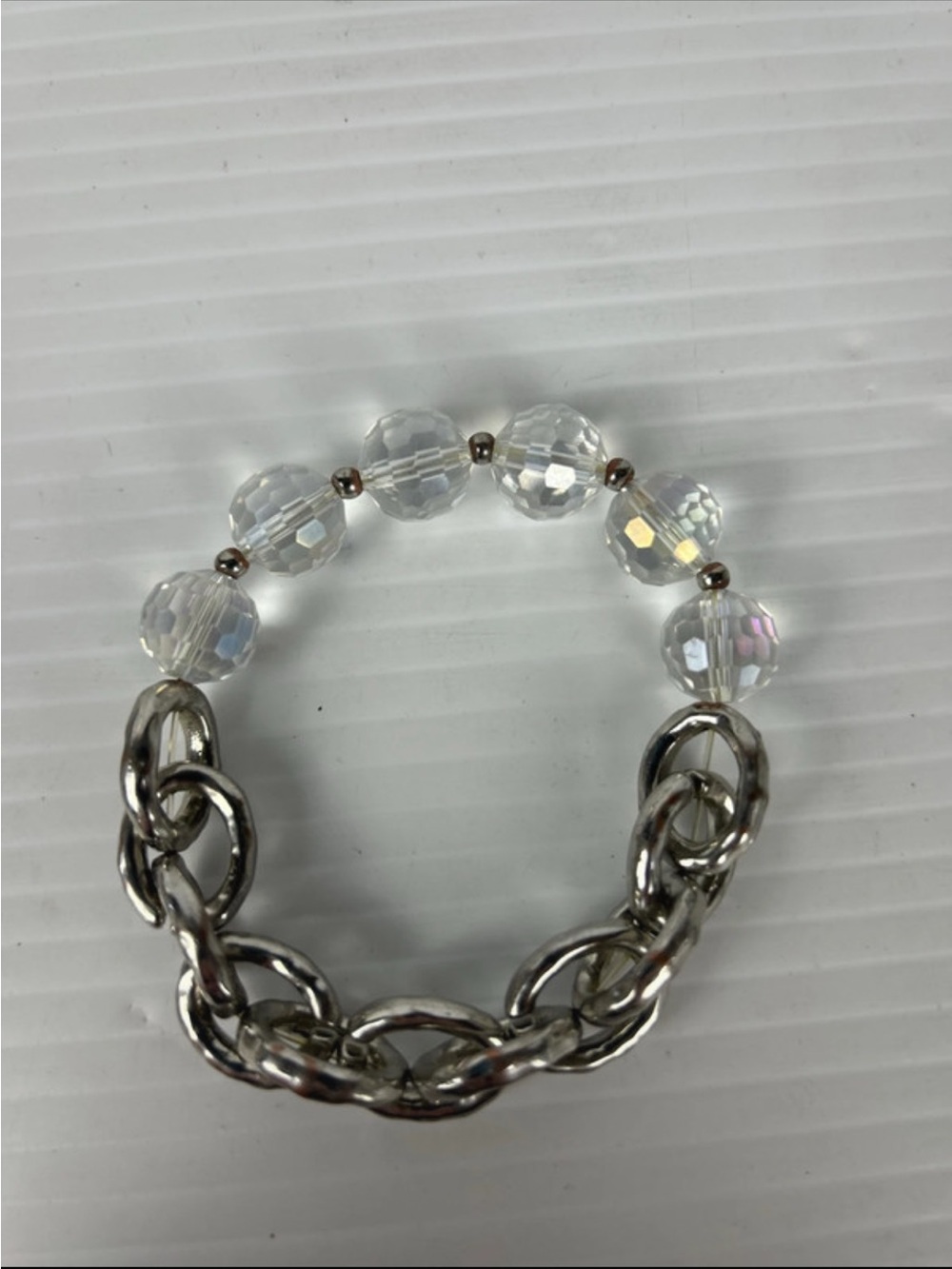 Source Unknown Silver-Tone Chain Bracelet with Clear Faceted Beads